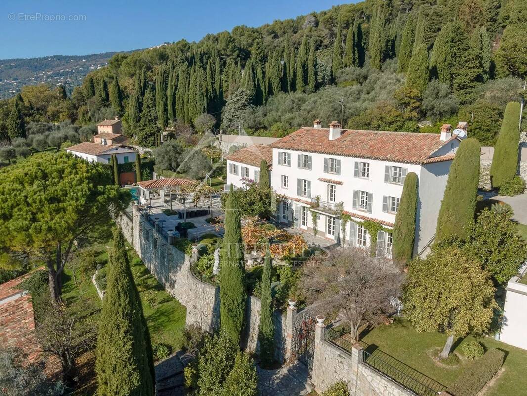 Maison à GRASSE