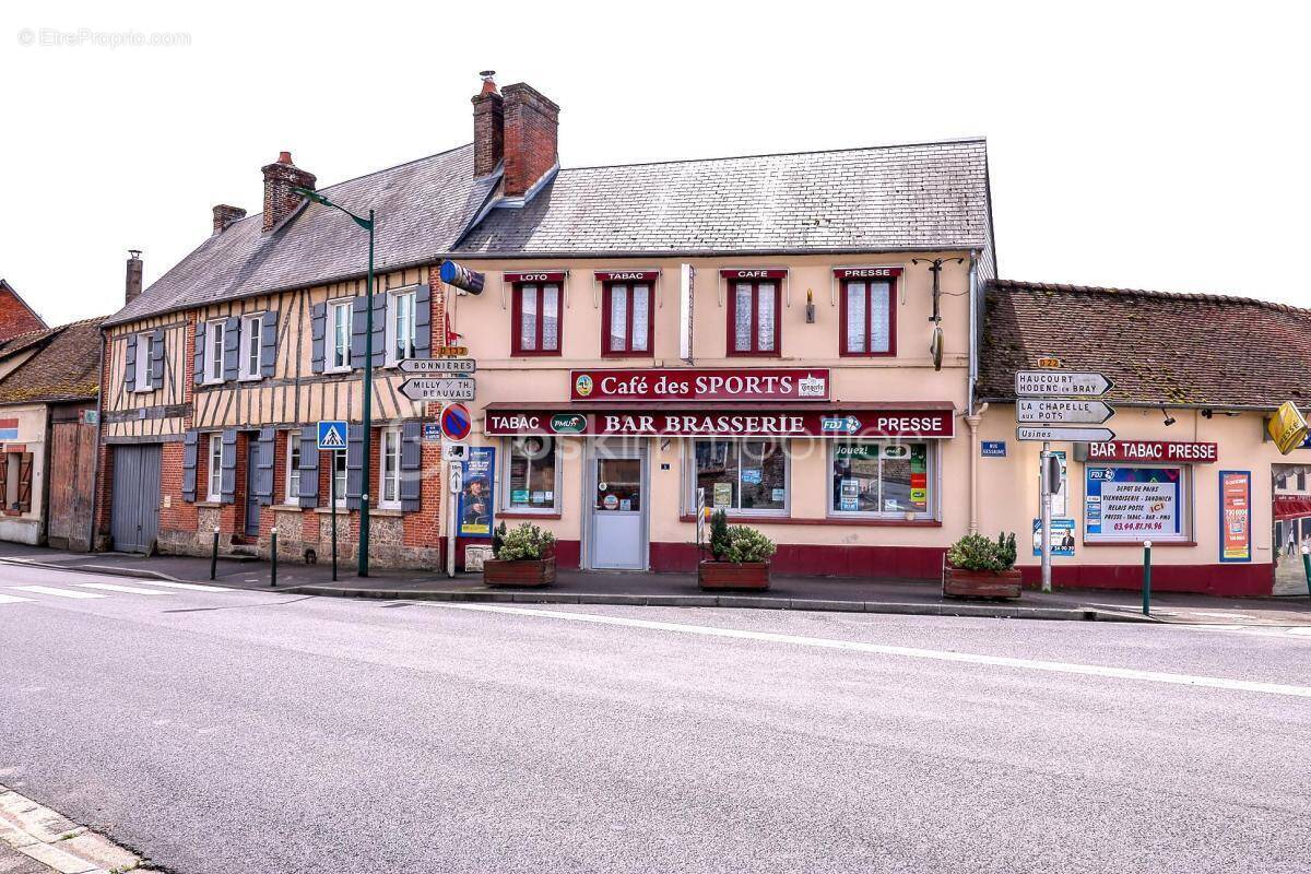 Commerce à MILLY-SUR-THERAIN