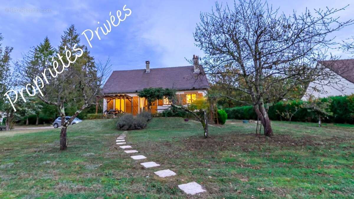 Maison à GIEVRES