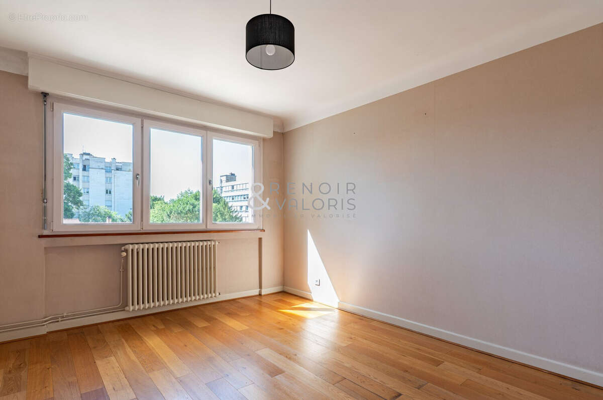 Appartement 120 m² à Nancy  - photo 7