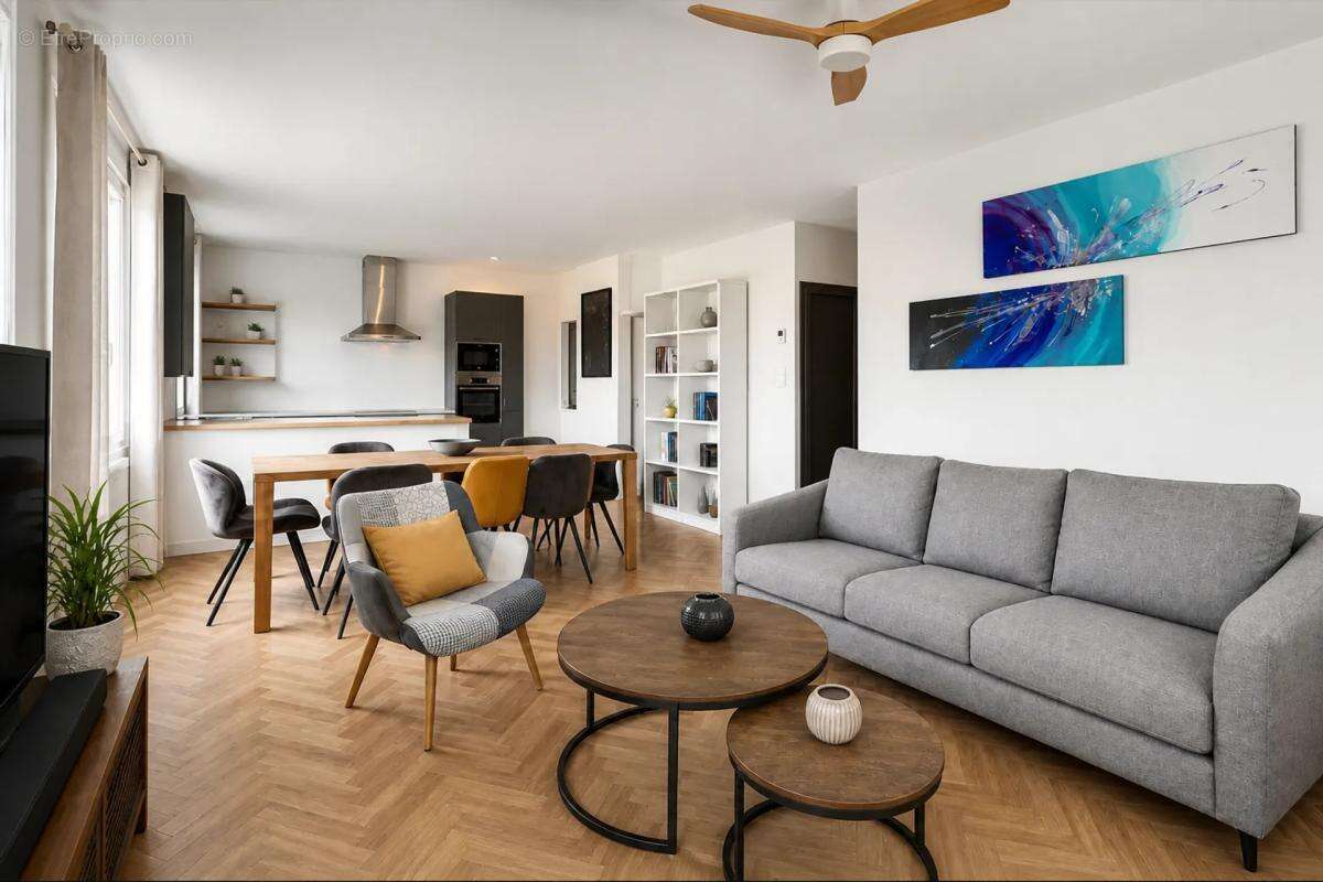 Appartement T3 - 73 m² - Saint-Genis-Laval - photo 12