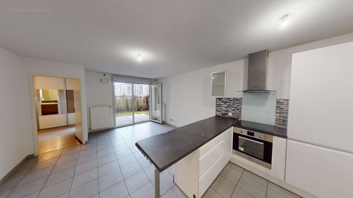 Appartement à VAULX-EN-VELIN