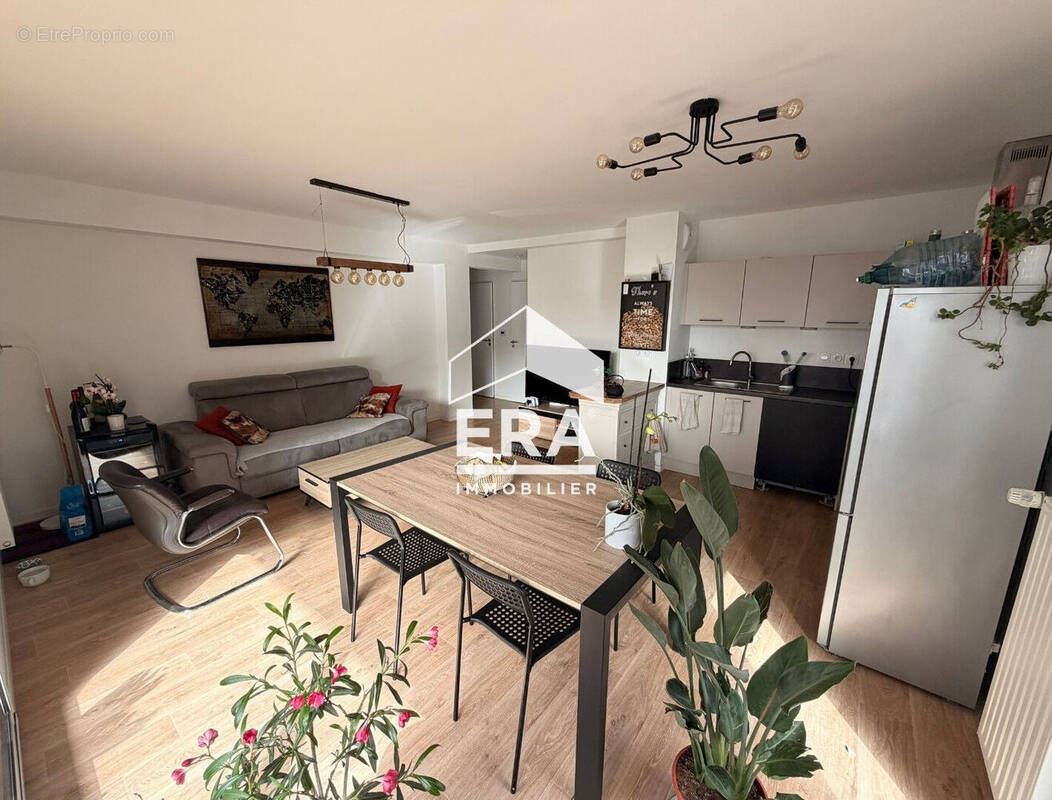 Appartement à NOYAL-CHATILLON-SUR-SEICHE
