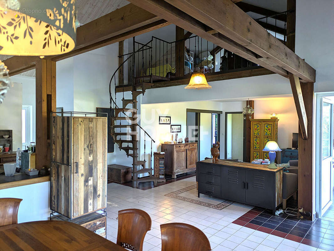 Maison à SAINT-JOSEPH