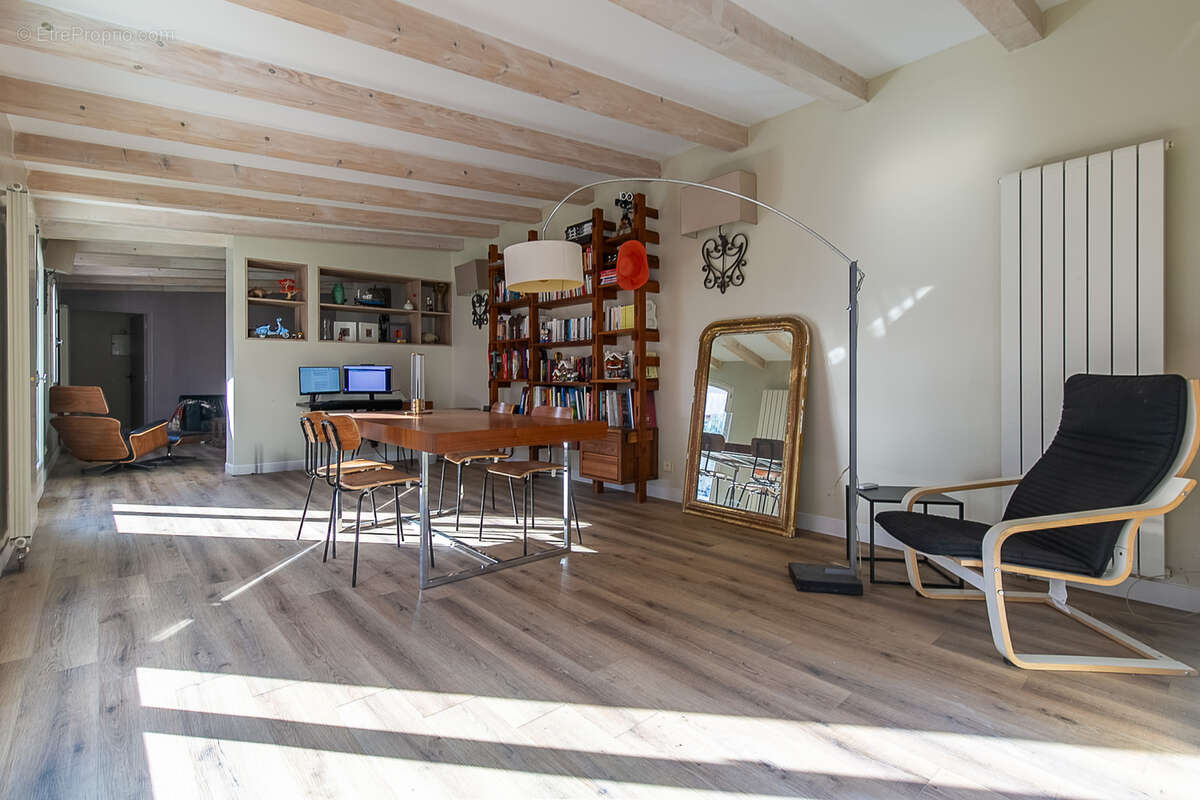 Maison à MARSEILLE-8E