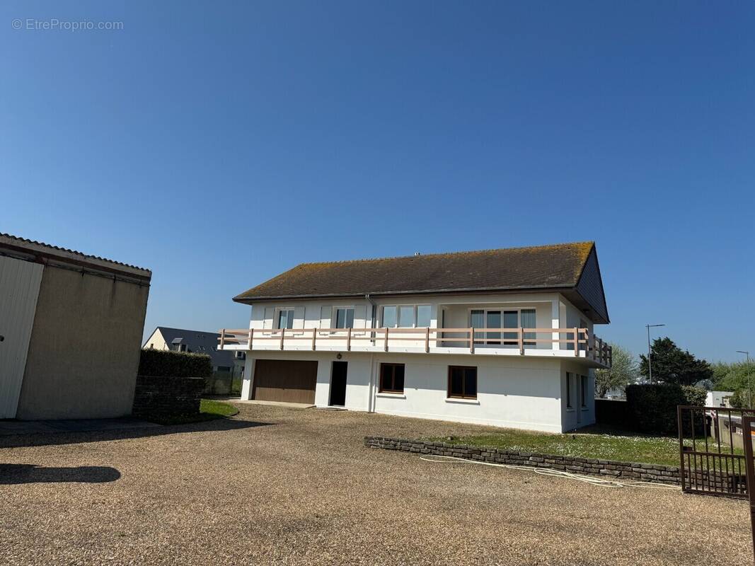 Maison à ARROMANCHES-LES-BAINS