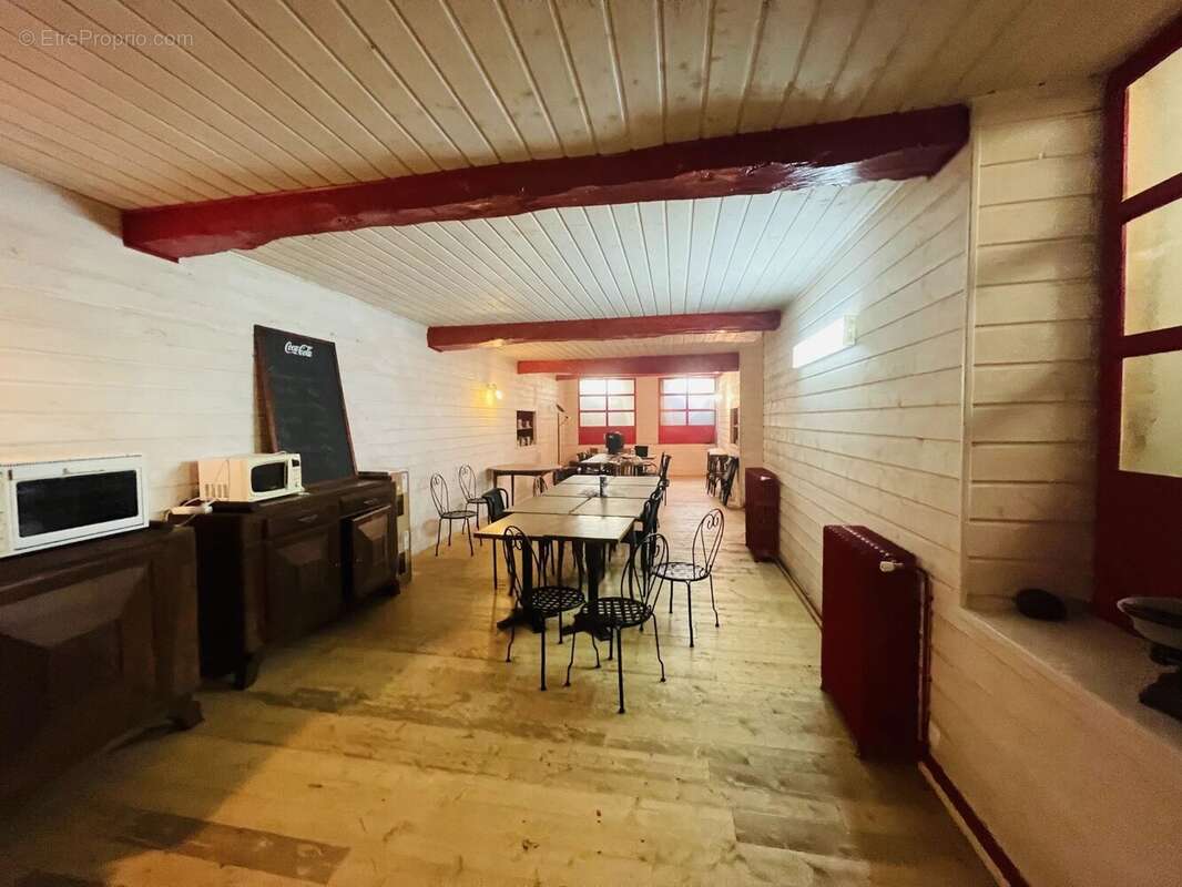 Appartement à BARBEZIEUX-SAINT-HILAIRE