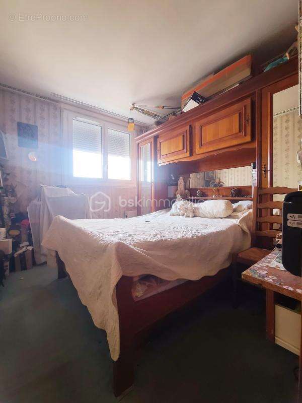 Appartement à CHILLY-MAZARIN