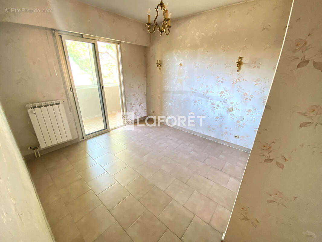Cannes La Bocca - 3 pièces 65 m² avec Parking et Cave - photo 10
