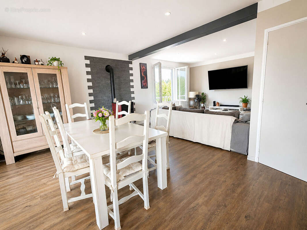 Maison tout confort à Venarey-Les-Laumes 5 pièces. - photo 3