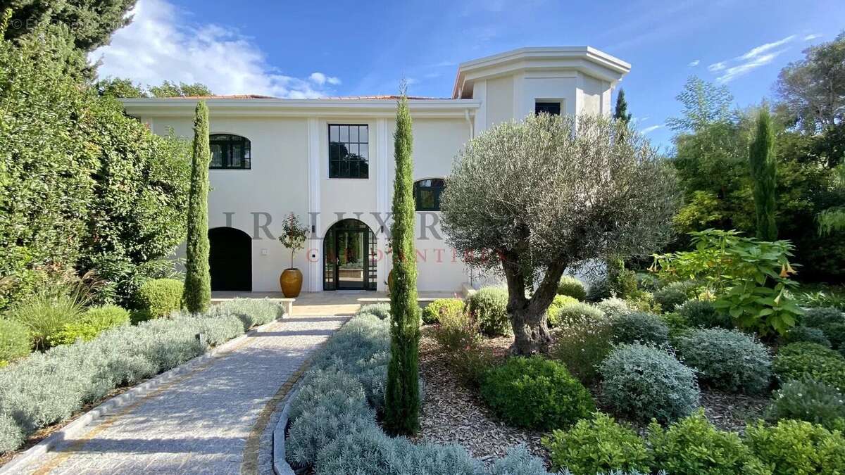 Maison à ANTIBES