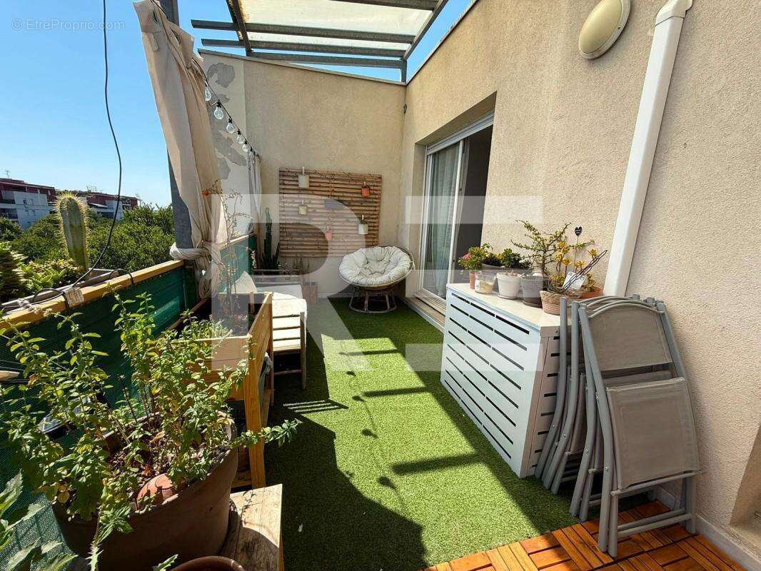 Appartement 65 m² 2 chambres terrasse garage et piscine - photo 7