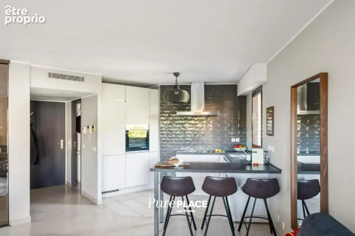 Appartement T2 de 44 m² à Cannes 06400, Avenue Prince de Galles - photo 3