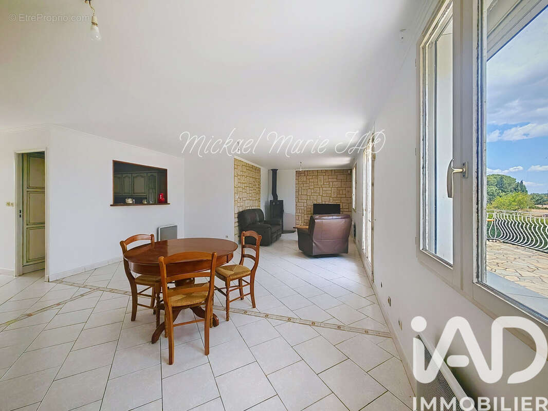 Photo 8 - Maison à PUIMISSON