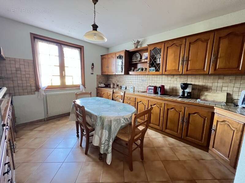 Maison à CHAUFFAILLES