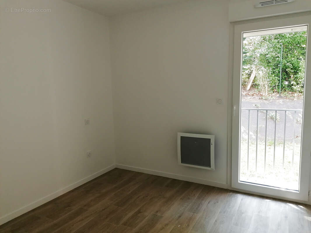 Appartement à CAMBLANES-ET-MEYNAC