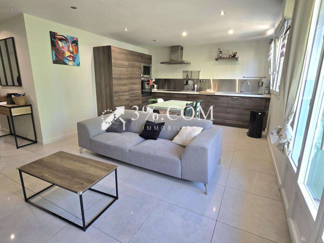 Appartement T3 de 60m2 avec garage et terrasse - photo 3