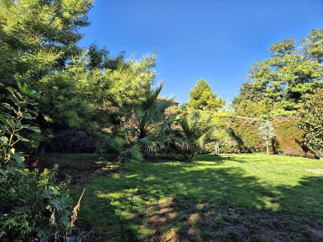 Maison à LEZIGNAN-LA-CEBE