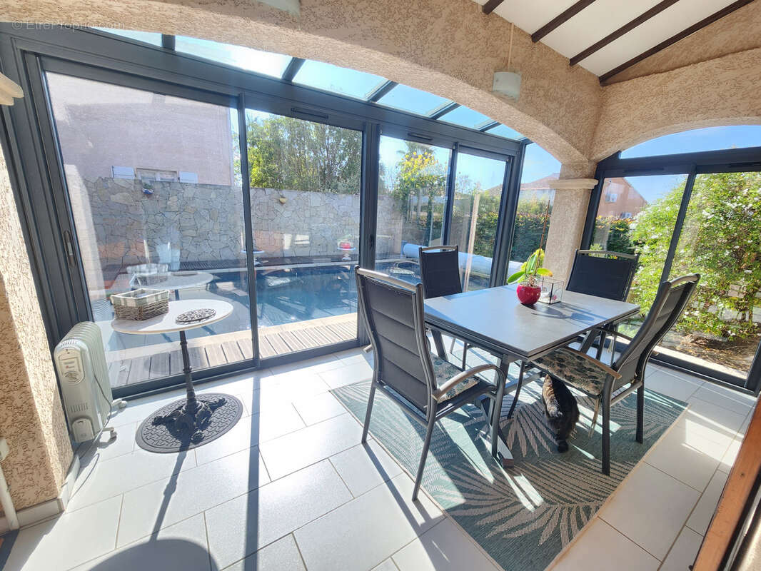 Maison à FRONTIGNAN