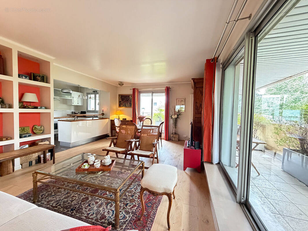 Appartement à BOULOGNE-BILLANCOURT