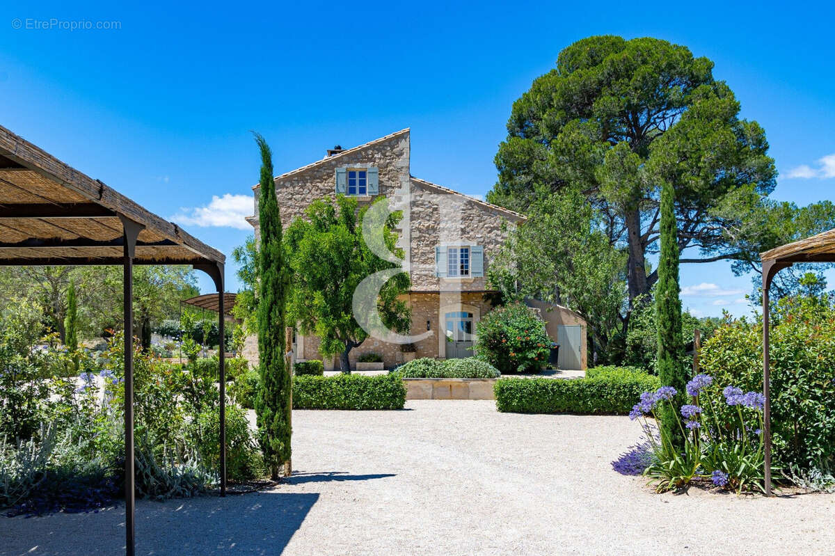 Maison à MAUSSANE-LES-ALPILLES