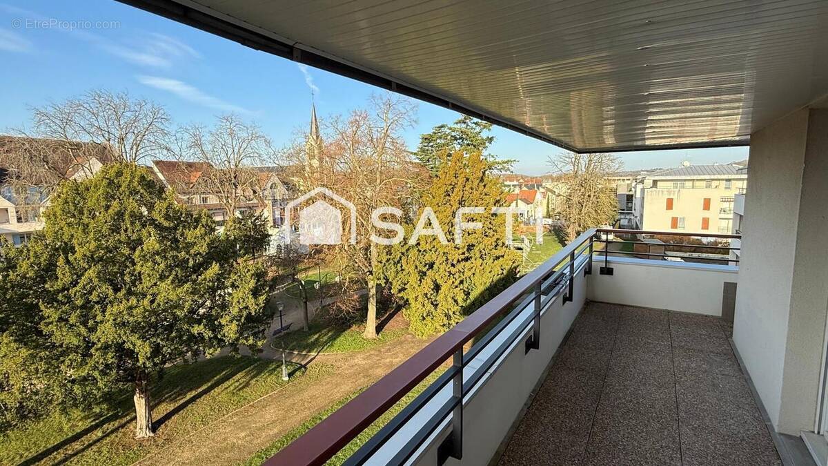 Photo 1 - Appartement à LES MUREAUX