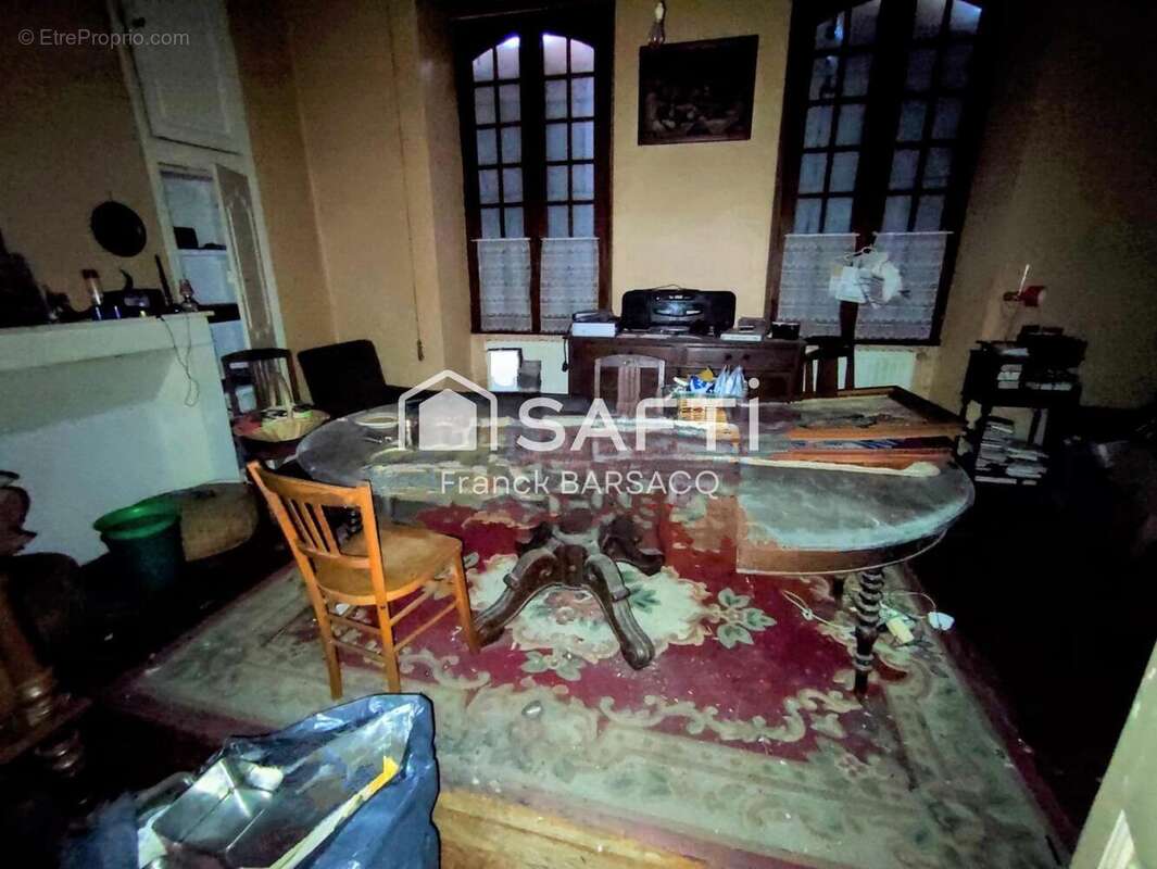 Maison 263 m² à Cazaubon  - photo 9
