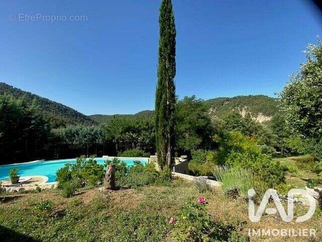 Maison 230 m² à Buis-Les-Baronnies  - photo 2