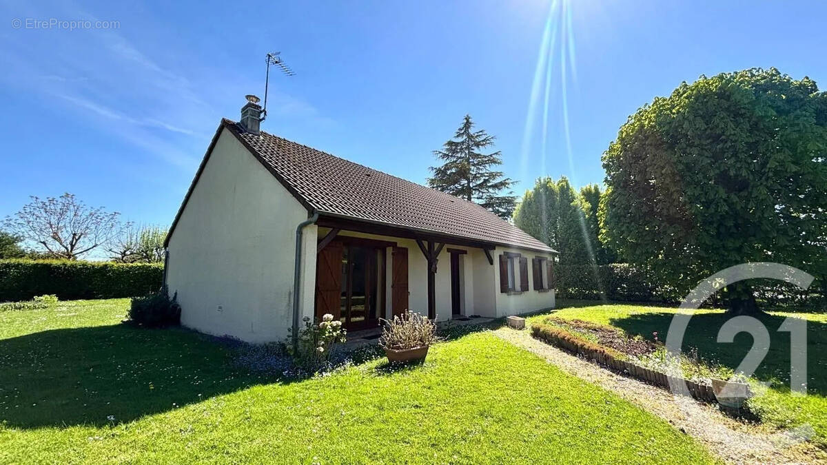 Maison à ABONDANT