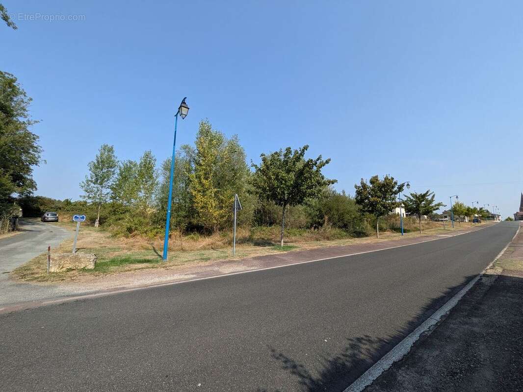 Terrain 1090 m² à Budos  - photo 4