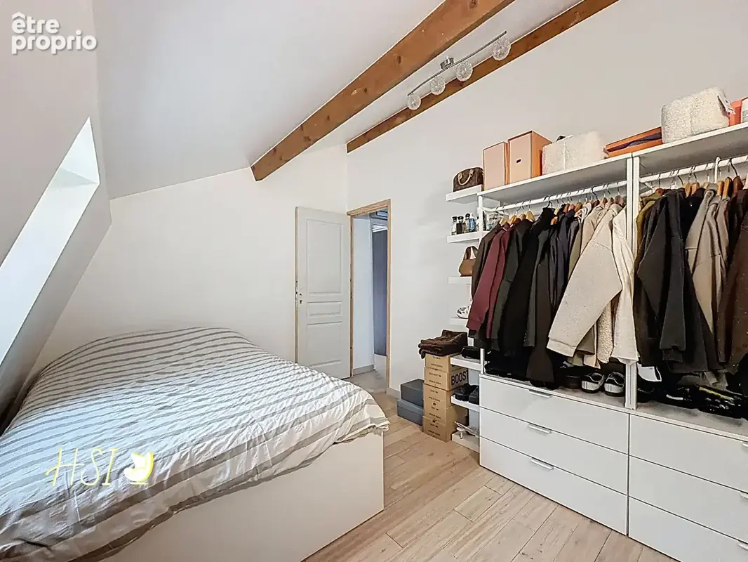 Immeuble La Garenne Colombes 10 pièce(s) 218 m2 - photo 10