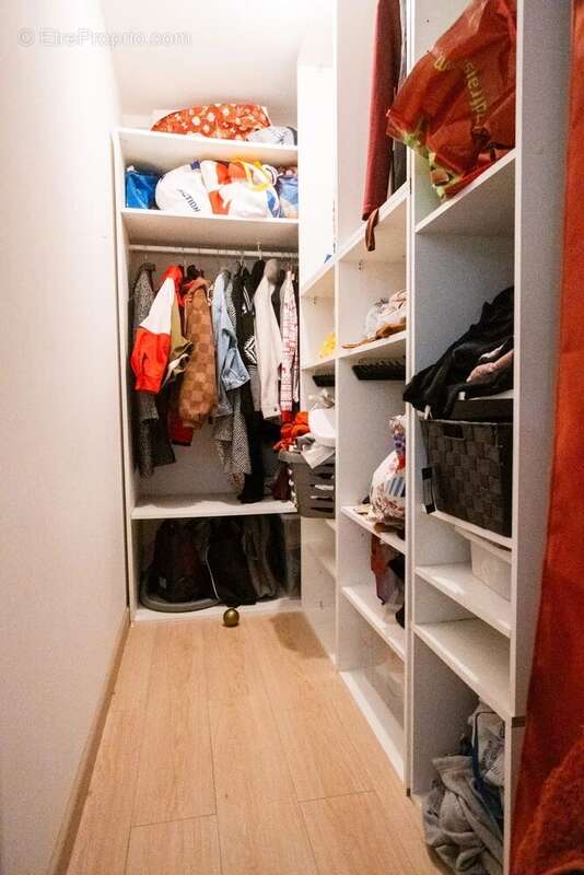 Appartement à VALBONNE