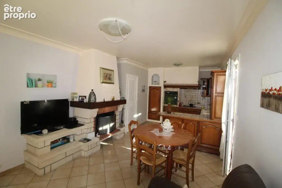 Maison familiale aux beaux volumes et grand terrain - photo 2