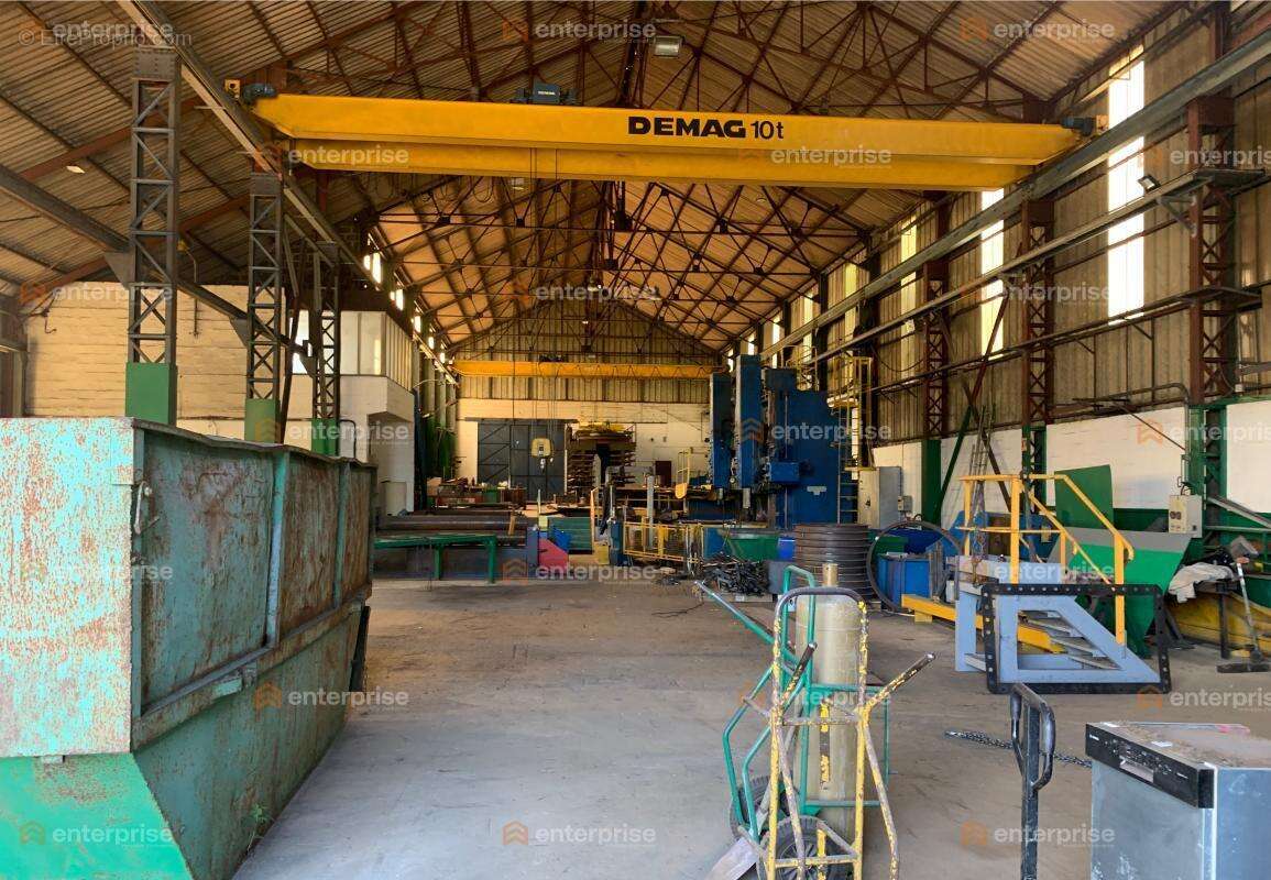 Commerce à CALONNE-RICOUART