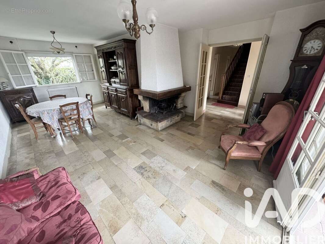 Photo 3 - Maison à SAINT-DENIS-EN-VAL