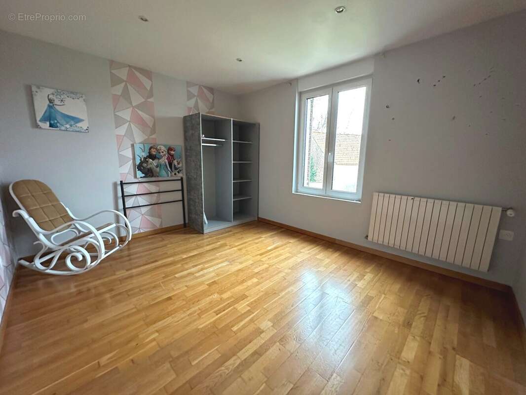 Maison à SAILLY-LABOURSE