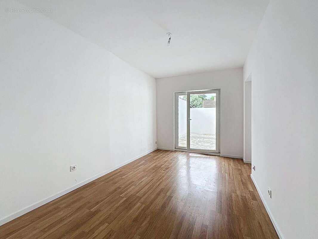 Photo 4 - Appartement à FROUZINS