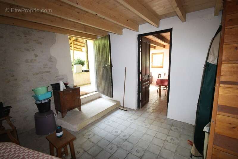 Dpt Ain (01), à vendre TORCIEU grangeon en pierres P2 d'environ 40 m² et terrain de 4362 m² - photo 15