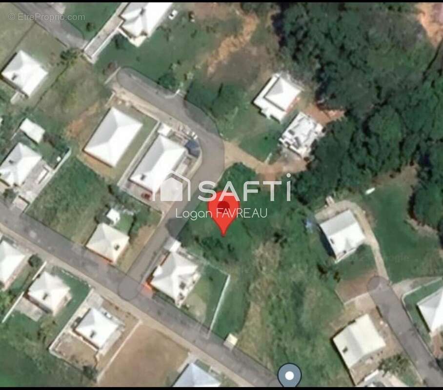 Photo 2 - Terrain à LE LORRAIN