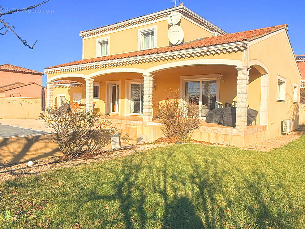 Maison à PIERRELATTE