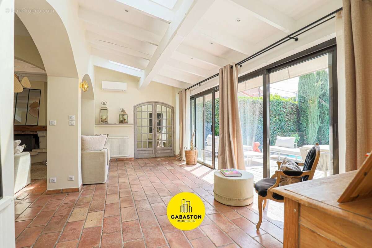 Maison à MARSEILLE-9E