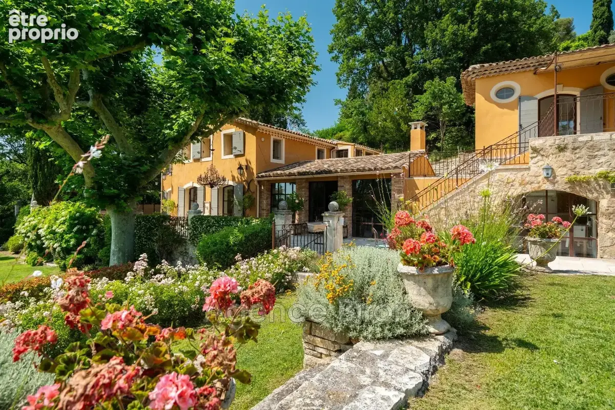 Maison 8 pièces 325 m² à vendre à Aix-En-Provence (13100) - photo 2