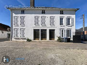 Photo 1 - Appartement à SAINT-JULIEN-LES-VILLAS