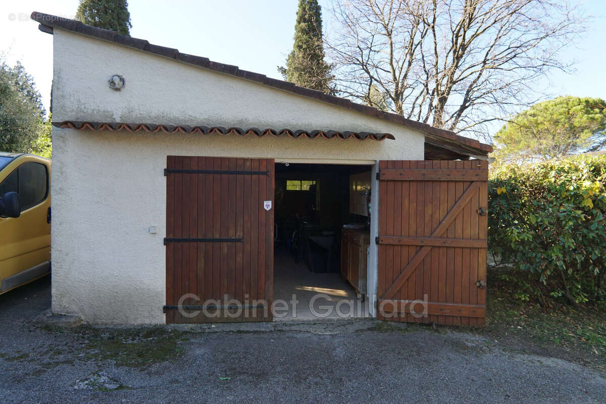 Maison à PEYMEINADE