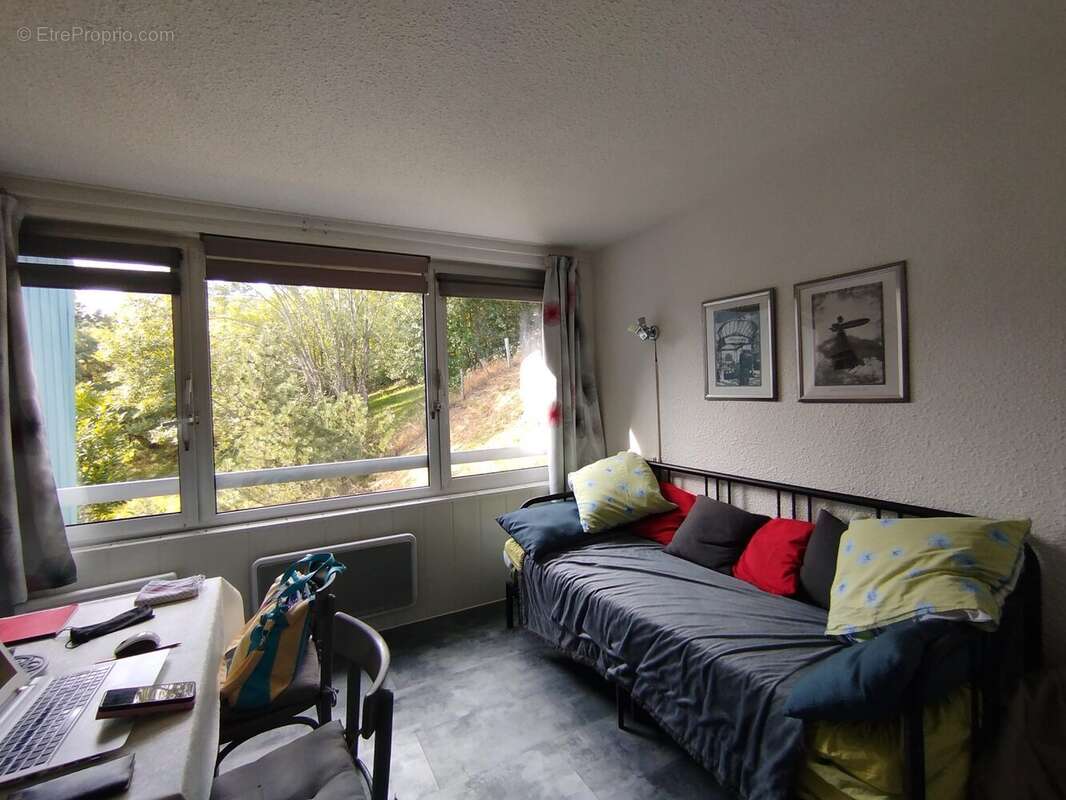 Appartement à BESSE-ET-SAINT-ANASTAISE