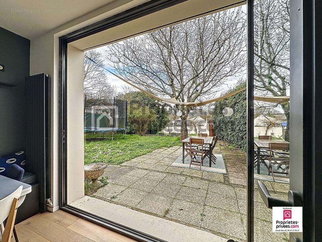 Maison à CRECY-LA-CHAPELLE