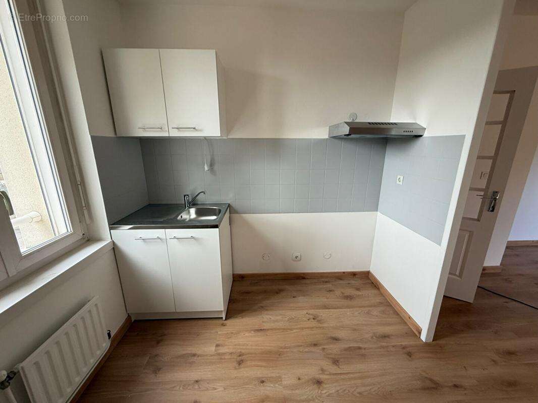 Appartement à SAINT-QUENTIN-FALLAVIER