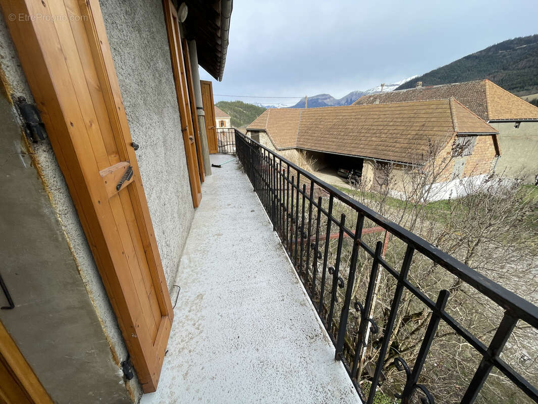 Maison à LALLEY