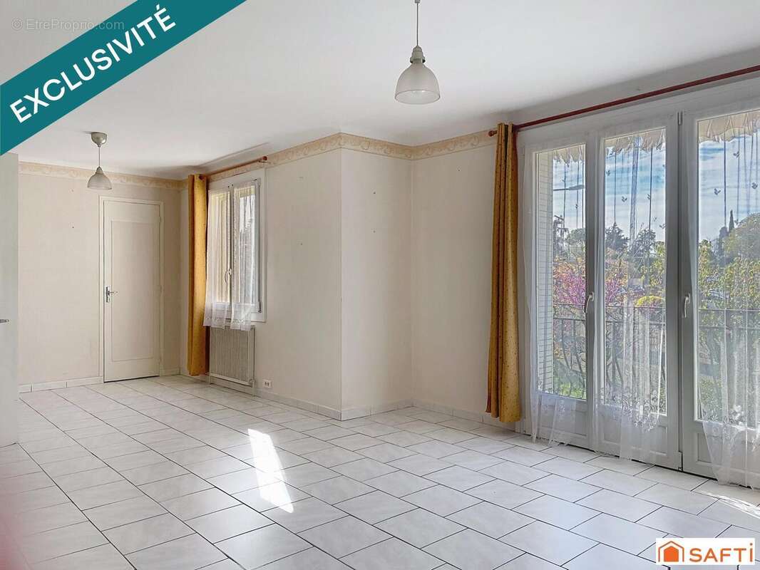 Photo 3 - Maison à LES ANGLES