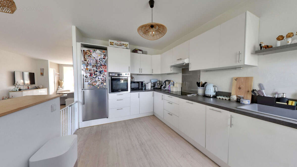 Appartement à LE PLESSIS-TREVISE